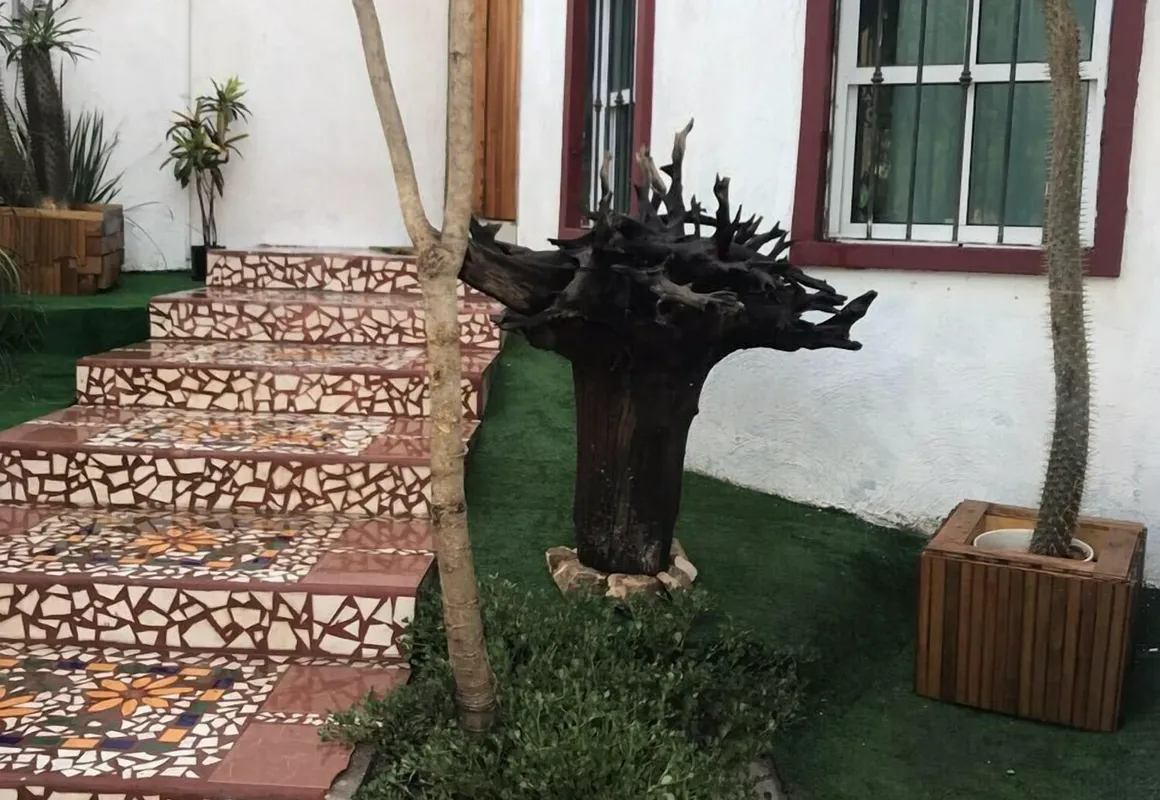 House Ross Hotel hotel hero