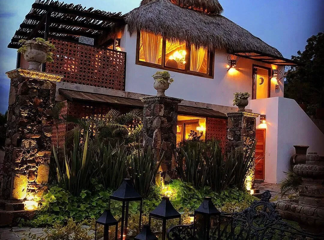 Casa Miura hotel hero