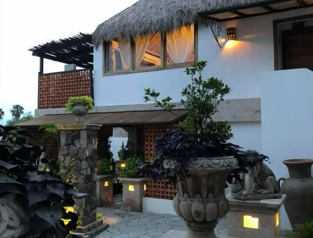 Casa Miura hotel detail image 1