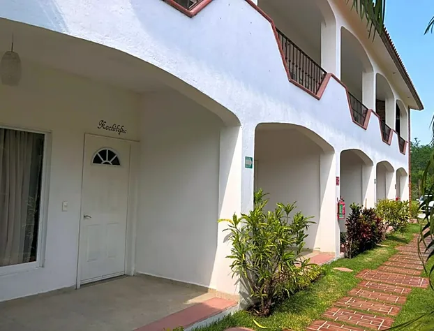 Hotel SKY & PALMS hotel detail image 2