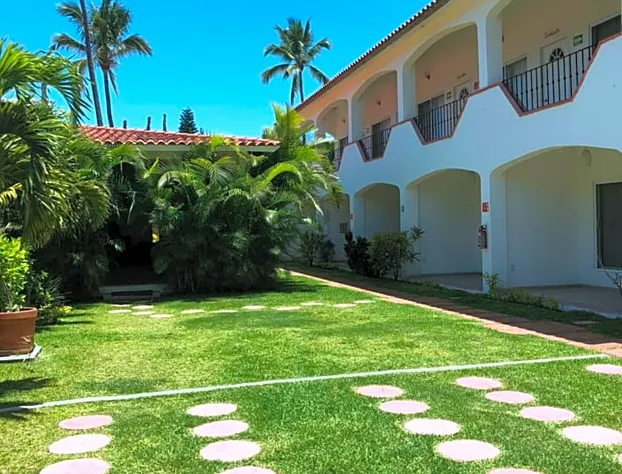 Hotel SKY & PALMS hotel detail image 3