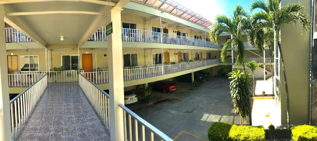 Hotel del Camino Real hotel hero