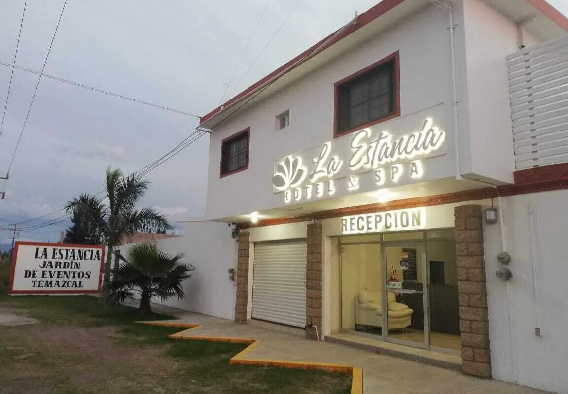 Hotel La Estancia Spa hotel hero