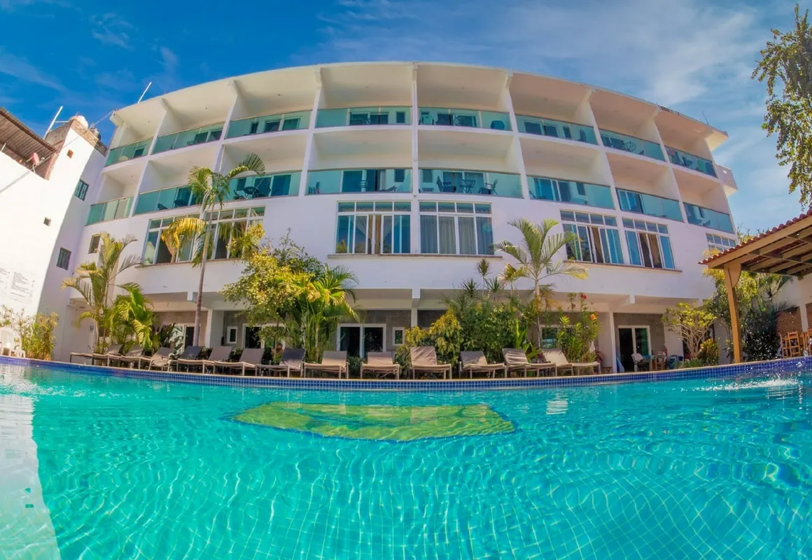 Hotel Rega Suites Guayabitos - Family & Kitchen hotel hero