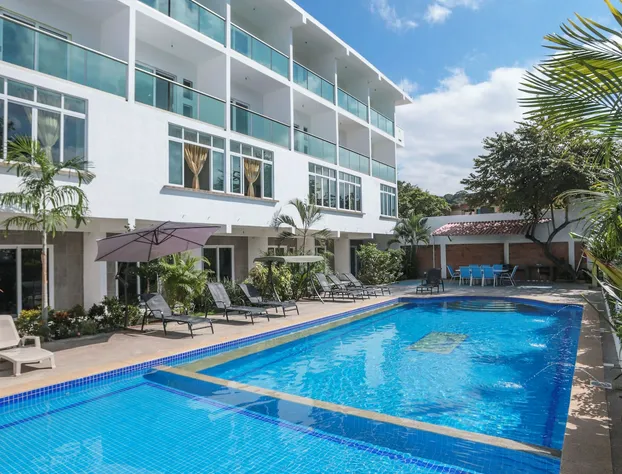 Hotel Rega Suites Guayabitos - Family & Kitchen hotel detail image 1