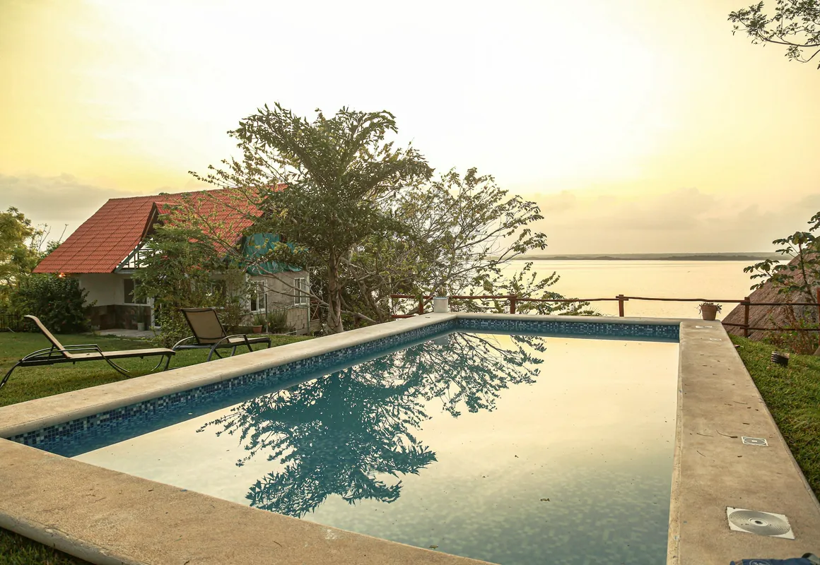 Seven Blue House Village & Lodge hotel hero