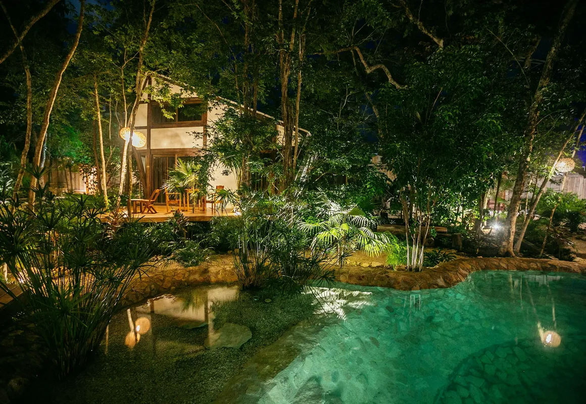 Nahouse Jungle Lodges hotel hero