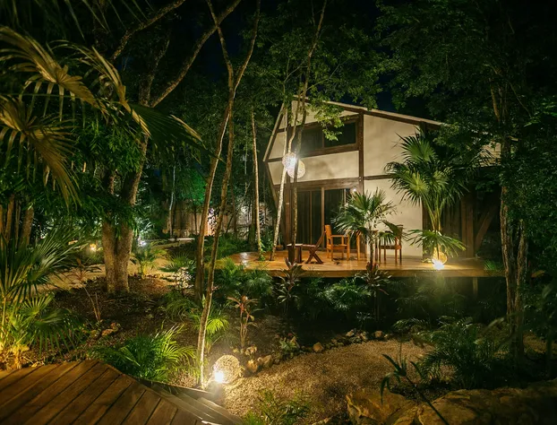 Nahouse Jungle Lodges hotel detail image 2