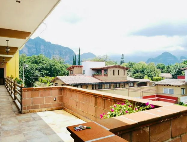 Hotel Boutique Jardín de Flores hotel detail image 2