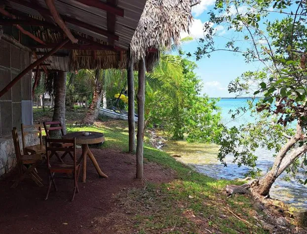 Cayuco Maya hotel detail image 3