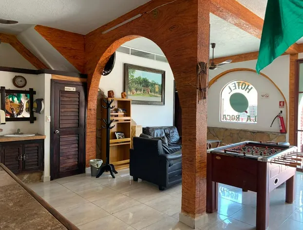 Hotel la roca hotel detail image 3