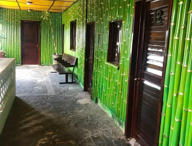 Hotel la roca hotel detail image 4