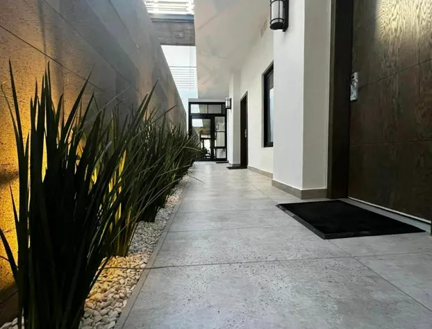 Madison Suites hotel detail image 3