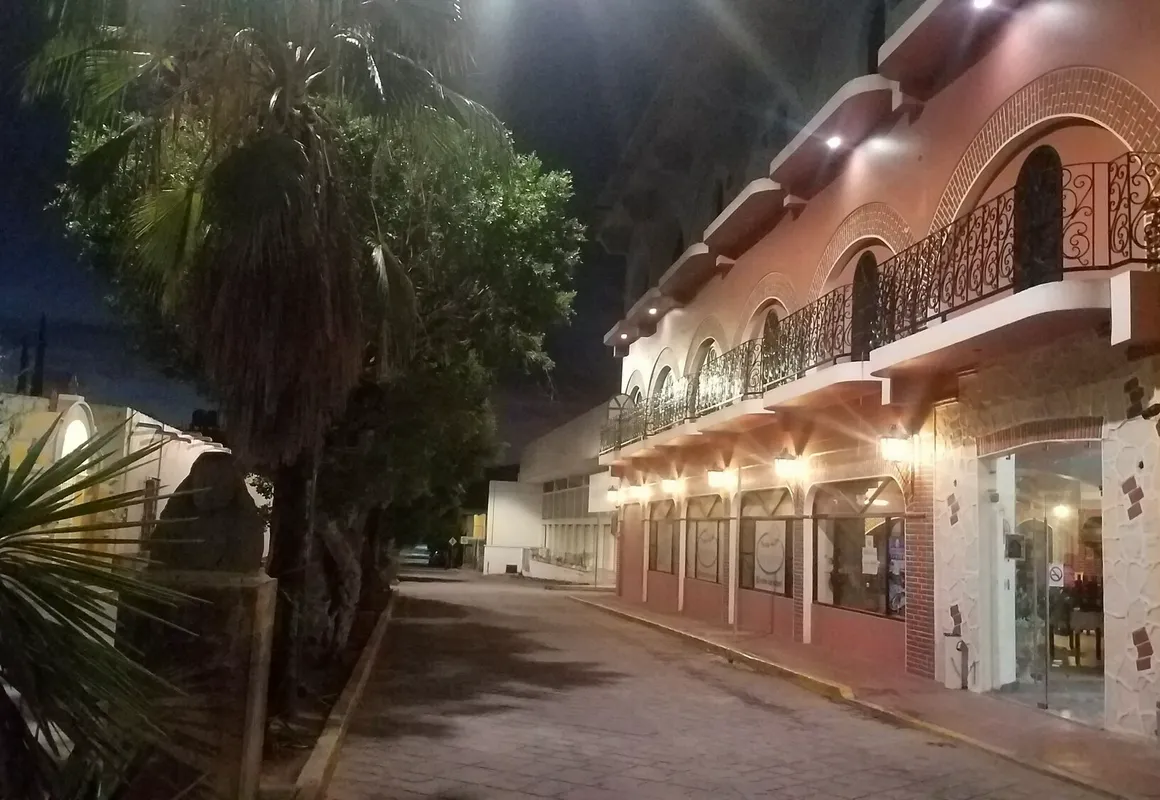 Hotel Margarita hotel hero