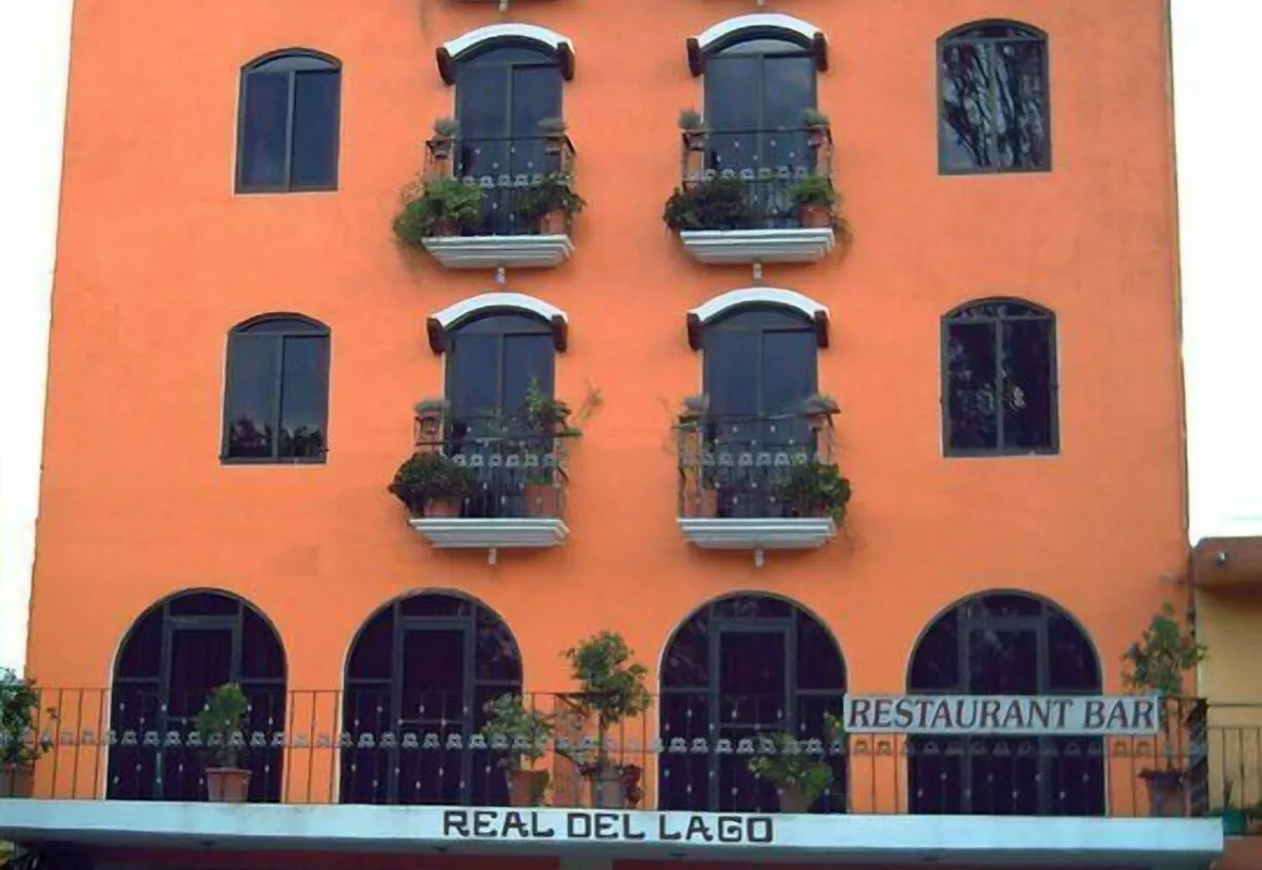 Hotel Real Del Lago hotel hero