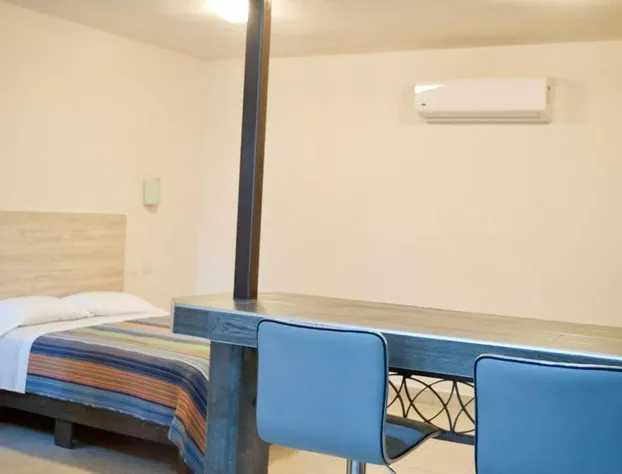 Magnolias Suites Hotel hotel detail image 1