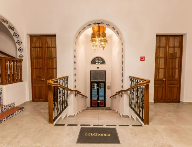 Plaza Chapala Hotel hotel detail image 4