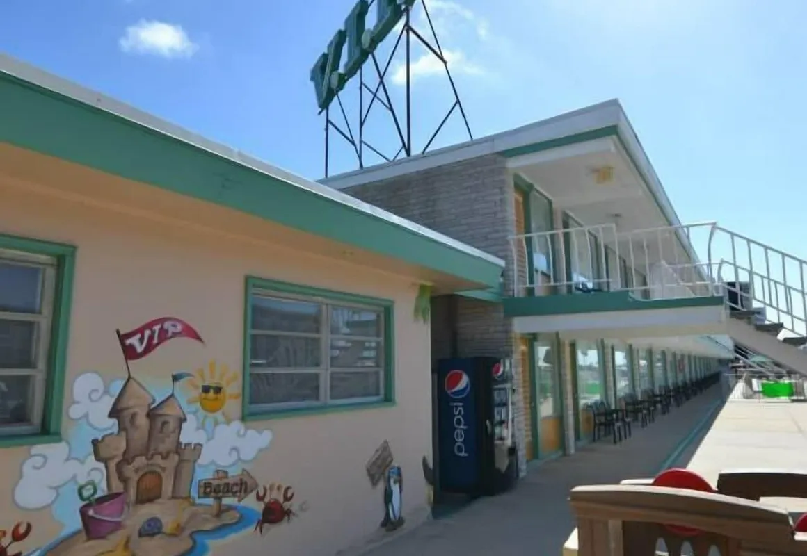 The VIP Family Motel hotel hero