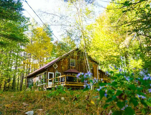 Llama House ADK hotel detail image 1