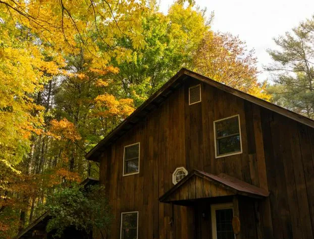 Llama House ADK hotel detail image 2