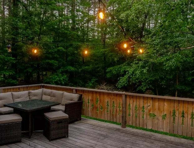 Llama House ADK hotel detail image 4