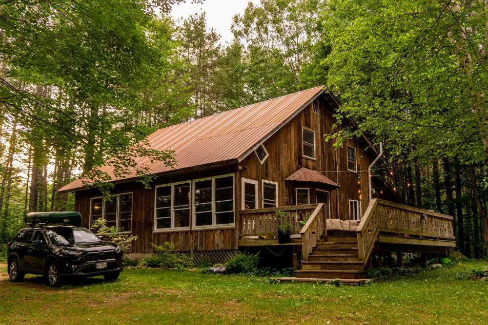 Llama House ADK hotel hero