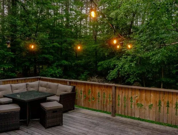 Llama House ADK hotel detail image 4