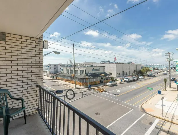 Premiere Motel hotel detail image 4