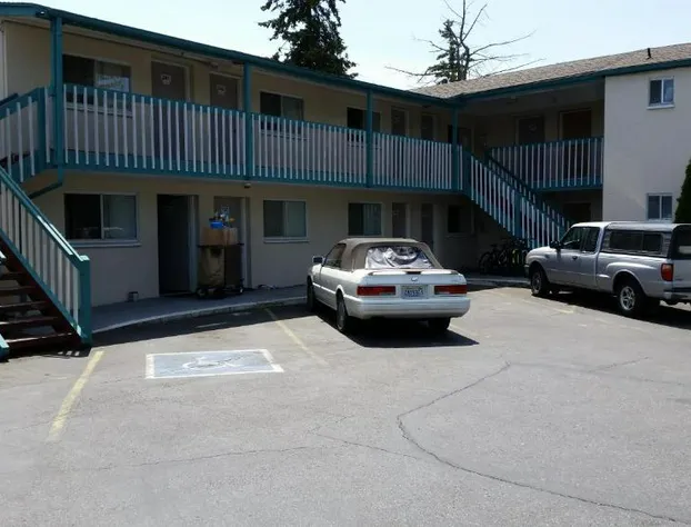 Shamrock Motel hotel detail image 2