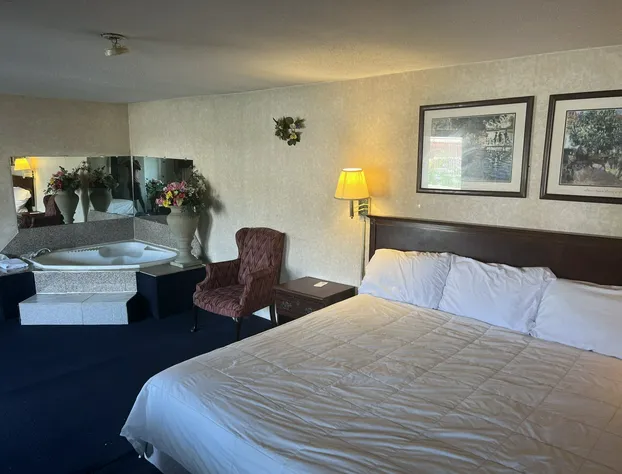 Economy Inn hotel detail image 4