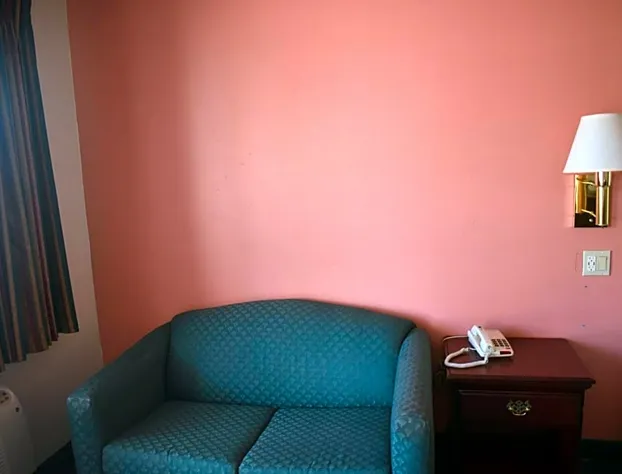 Royal Inn hotel detail image 3