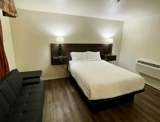 Relax Inn Smyrna hotel detail image 2