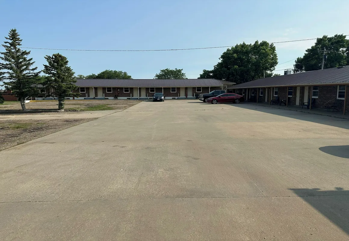 Love Hotels Murdo by OYO on Interstate 90 hotel hero