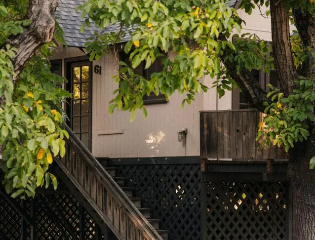 Johnson's Beach hotel detail image 2