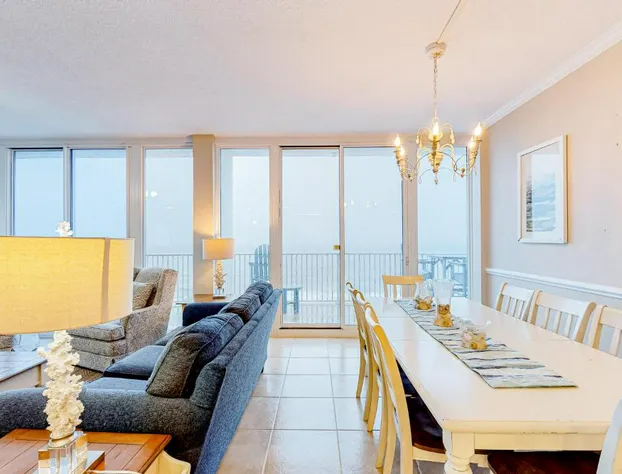 Lighthouse Penthouse #1 hotel detail image 3