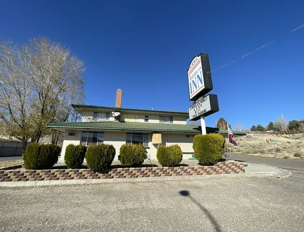American inn hotel detail image 1