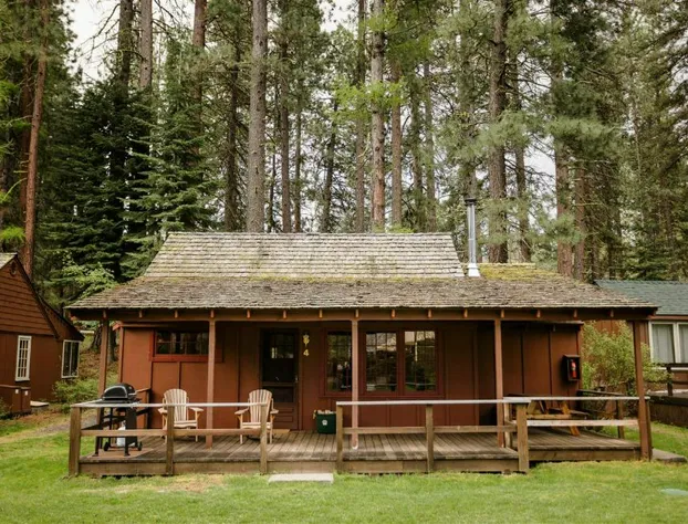 Lake Creek Lodge hotel detail image 1