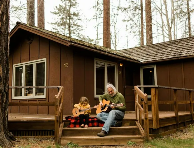 Lake Creek Lodge hotel detail image 1