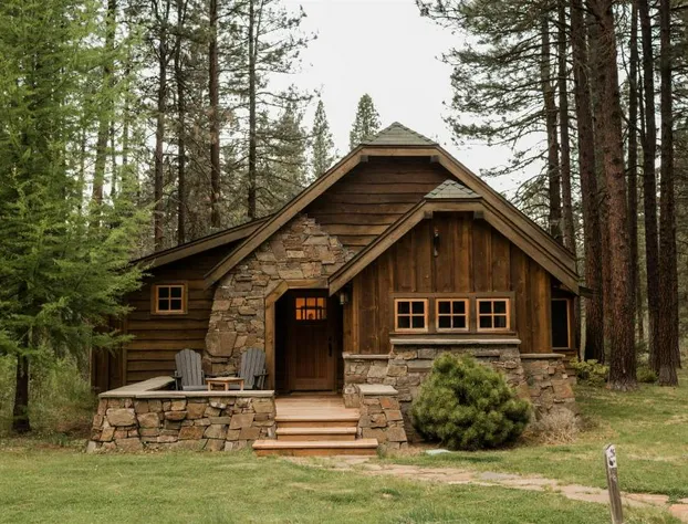 Lake Creek Lodge hotel detail image 3