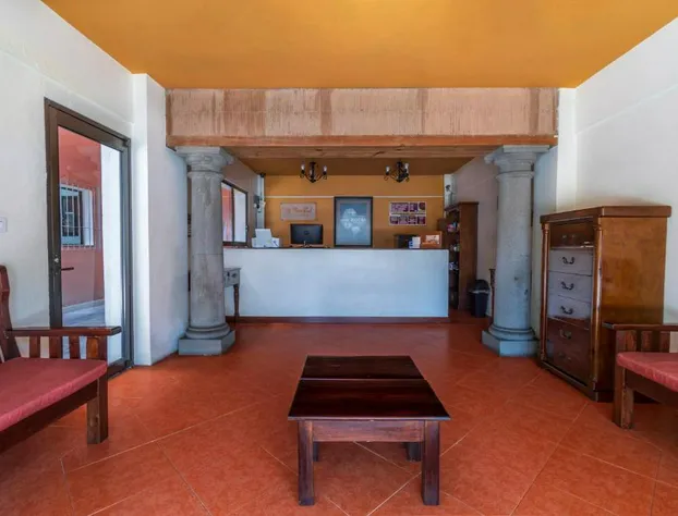 Meson Real Hotel & Suites hotel detail image 1