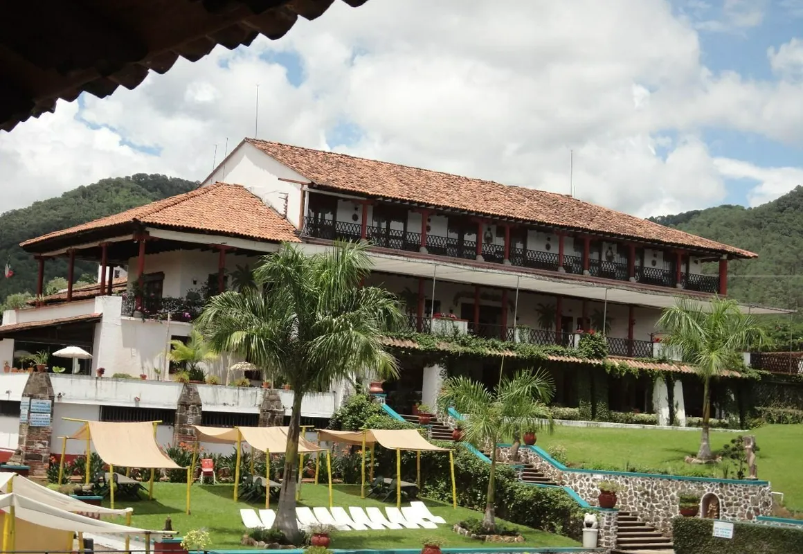 Hotel Campestre Hacienda Caracha hotel hero
