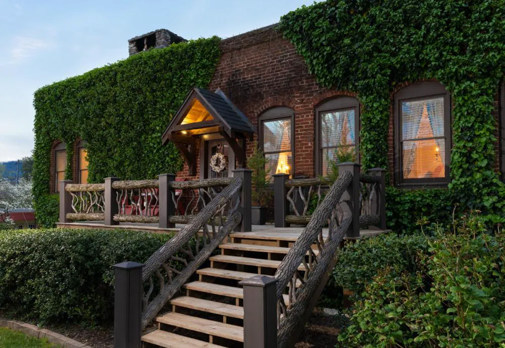 The White Birch Inn hotel hero