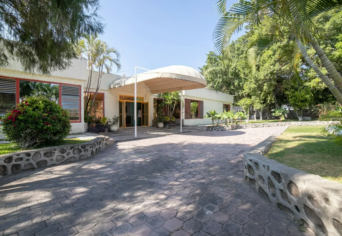 Hotel Teques Palace hotel hero