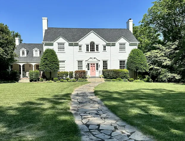 The Holly and Ivy Inn hotel detail image 1