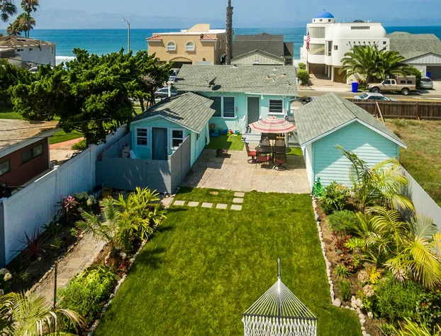 Pacific Bungalow hotel detail image 2