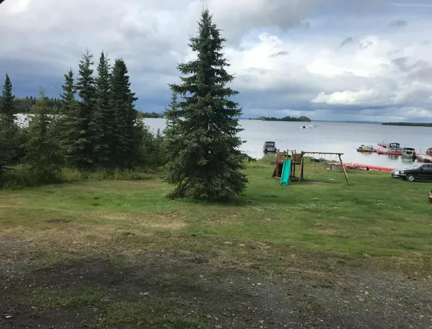 Lake Louise Lodge Alaska hotel detail image 4