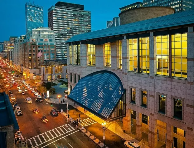 Luxury Collection-4 Bedroom 3 Full-bathroom-boston hotel detail image 2