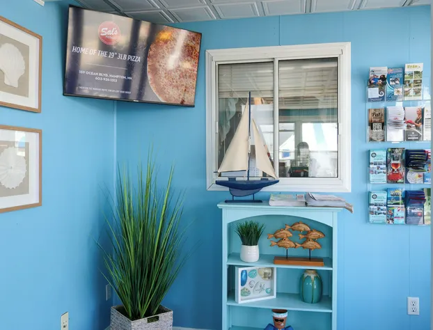 Mainsail Motel & Cottages hotel detail image 2