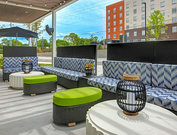 Home2 Suites Downtown Nashville/Metrocenter hotel detail image 4