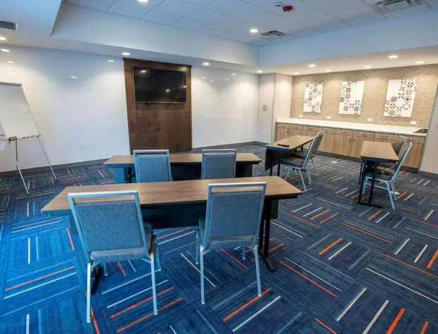 Hampton Inn by Hilton Richwood Cincinnati South hotel detail image 2